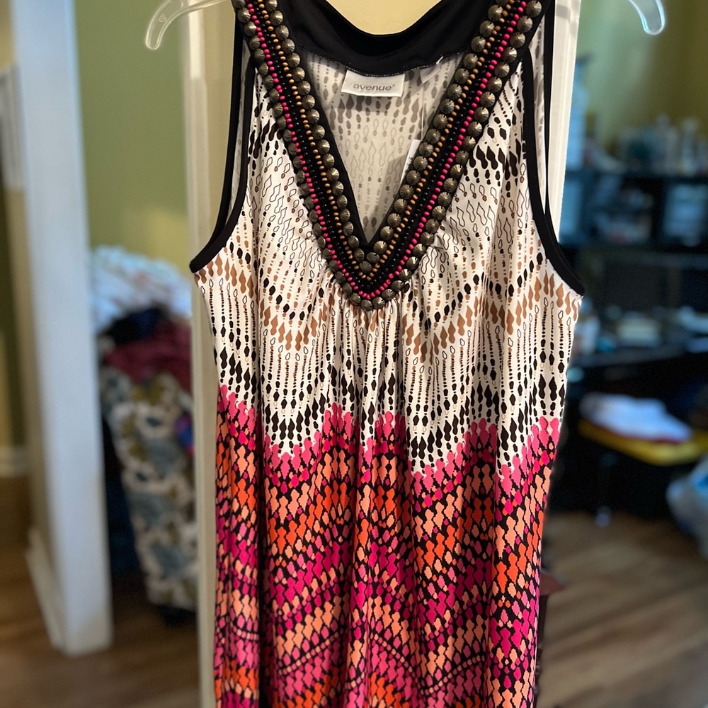 Beautiful Avenue Tank Top, New